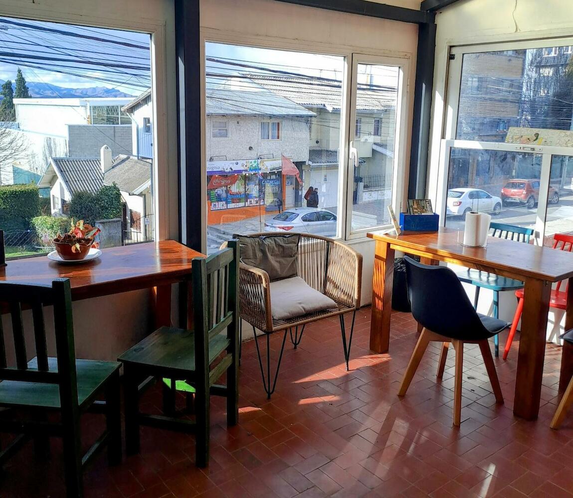 Nina Hostel, Bariloche