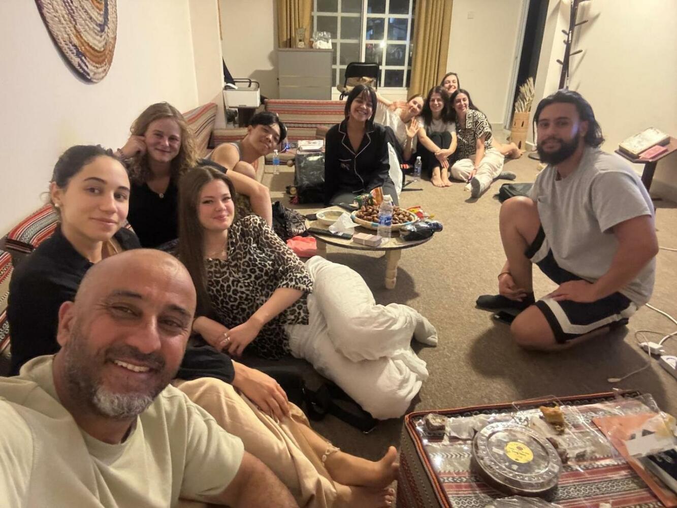 `${city.name} Hostels`