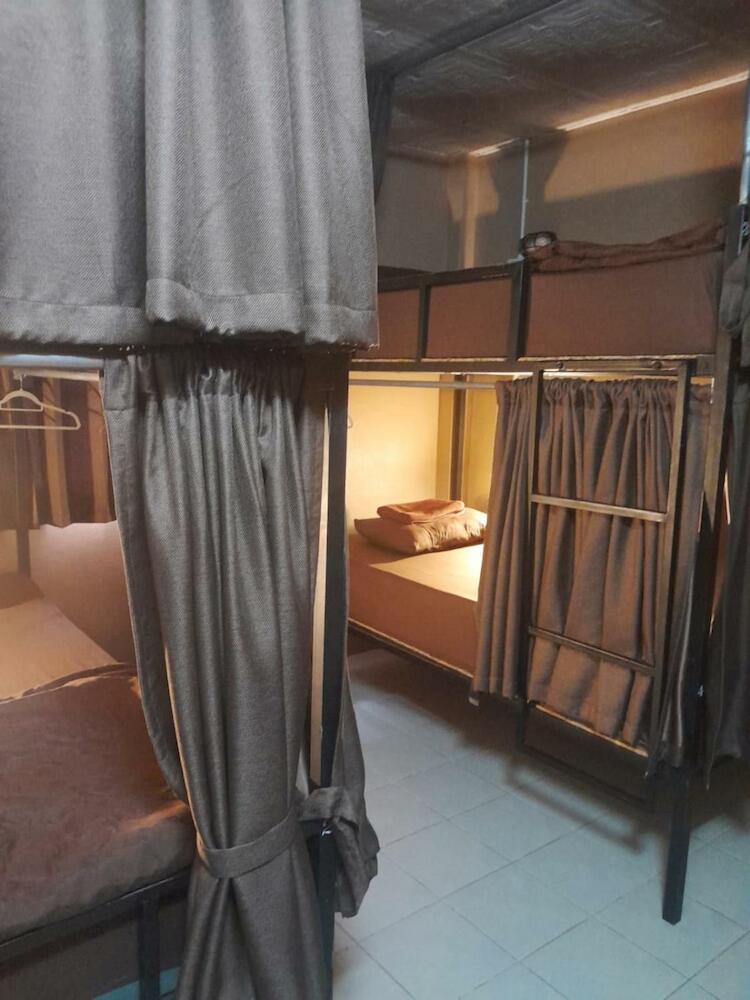 Sharky's Hostel