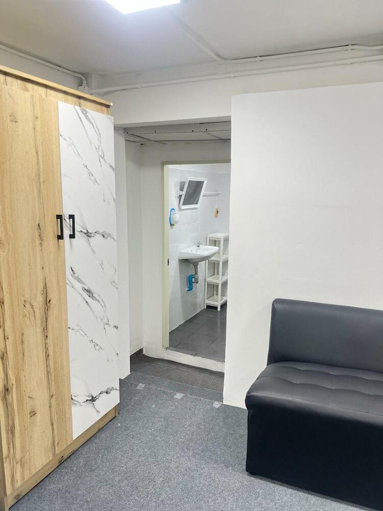 JC home 刘 先 生, Bangkok