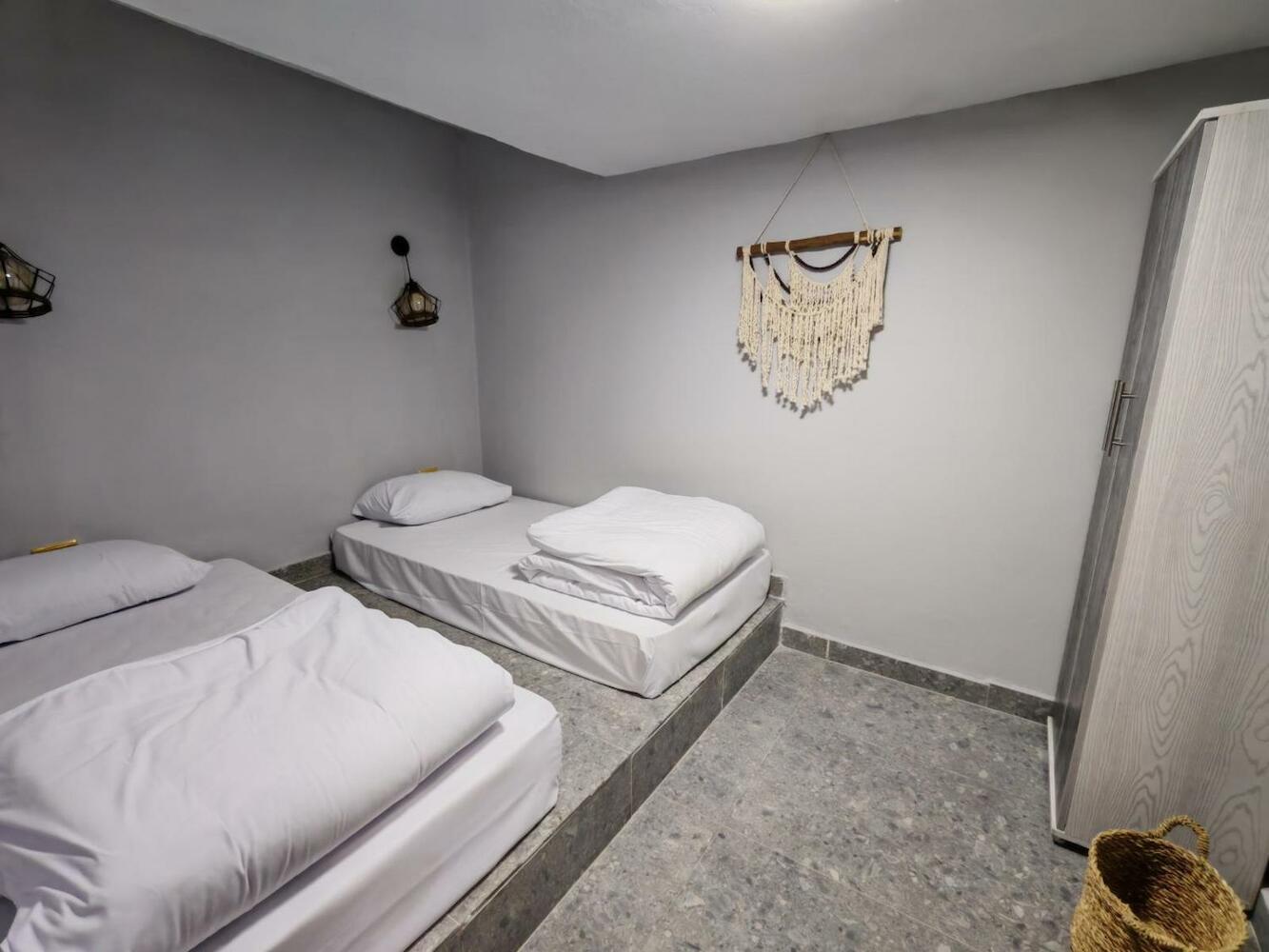 Galaxy Hostel, Alexandria