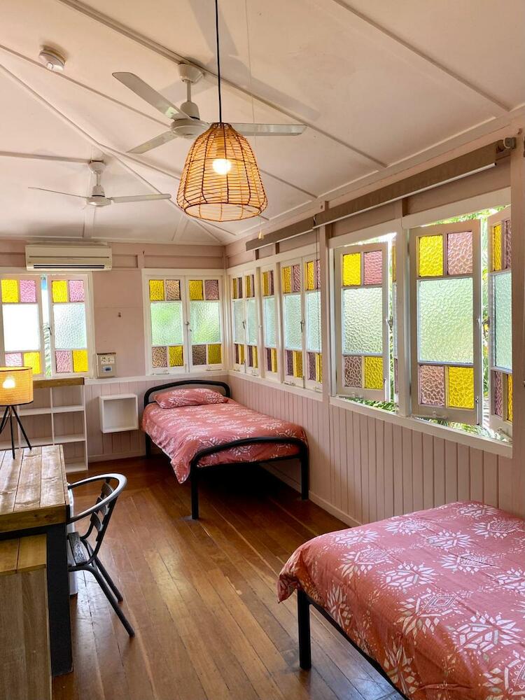 Dreamtime Travellers Rest