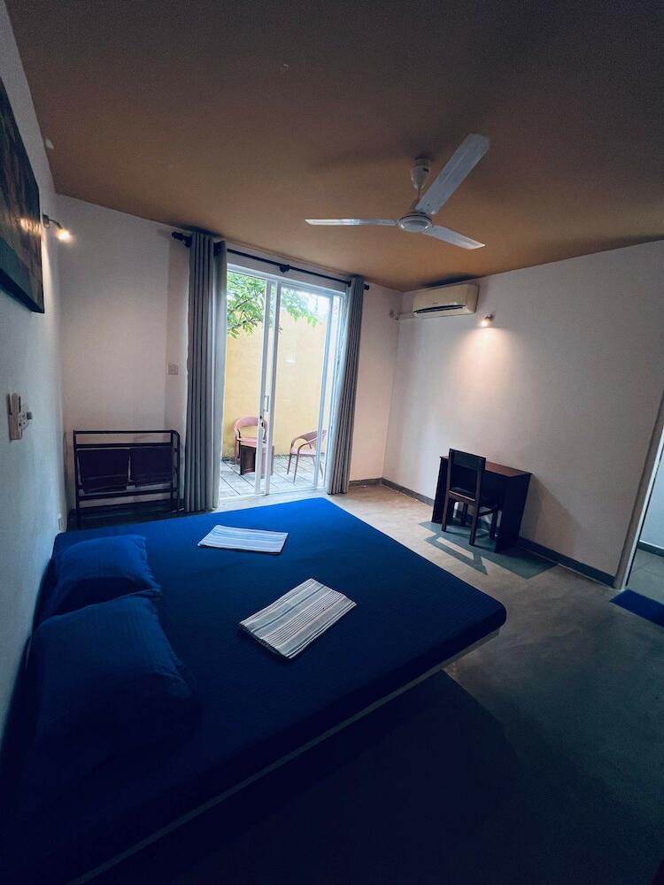 The Hostel, Mirissa