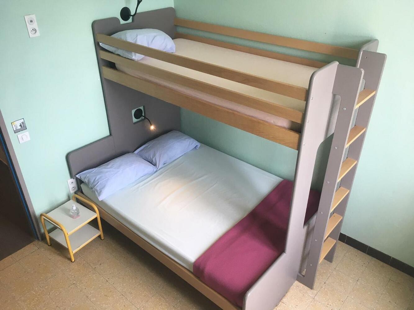 Auberge de Jeunesse HI Marseille Bois Luzy