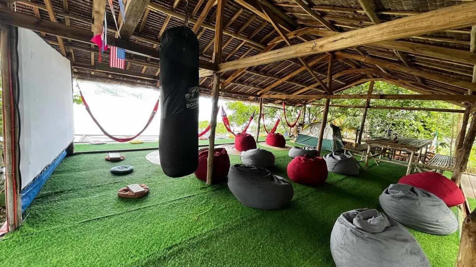 Oia Beach Hostel - El nido, El Nido