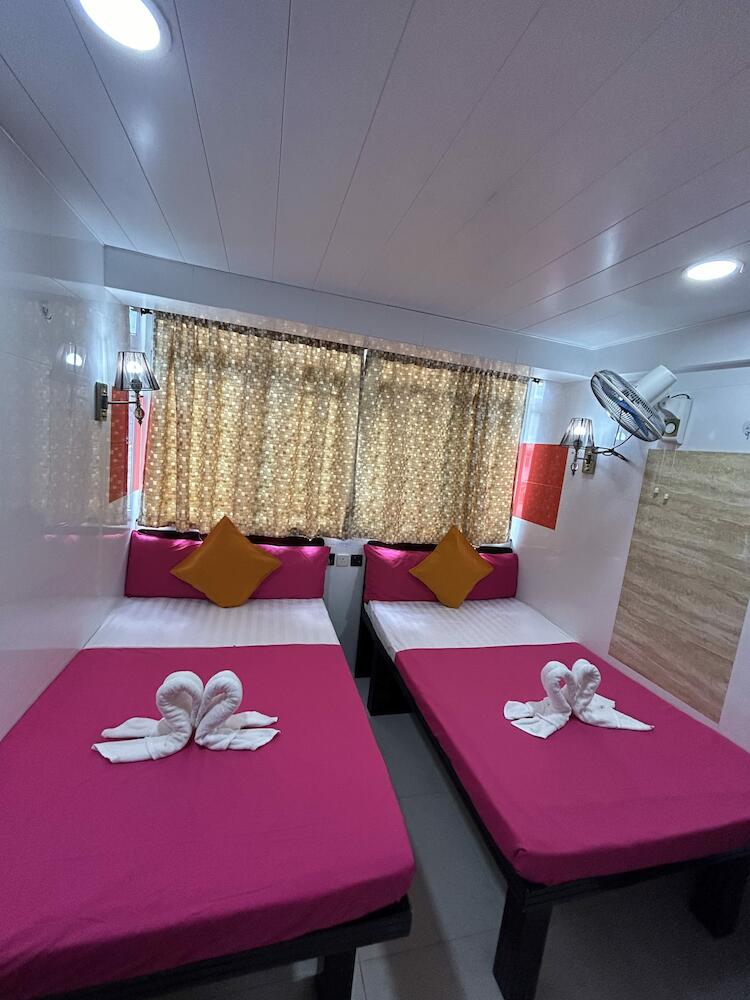 David Lounge, Hong Kong