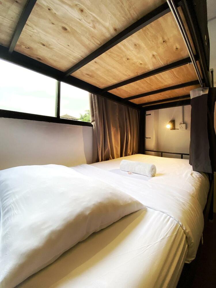 Pine Armenian, George Town - Penang Island