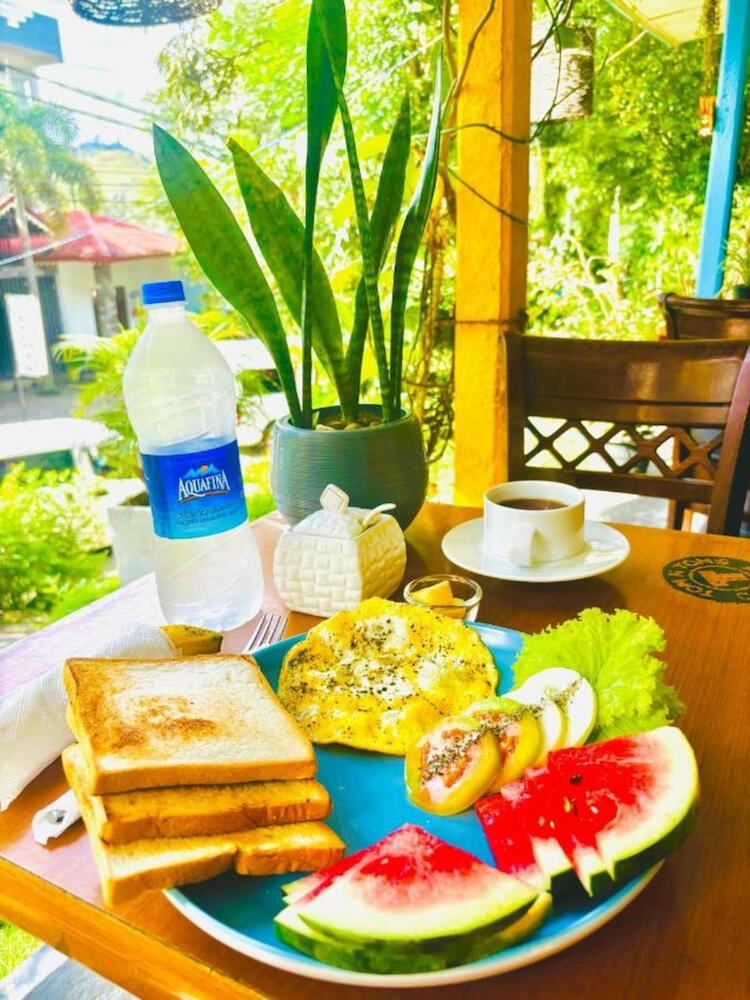 Mad Monkey Hostel & Lounge, Ella