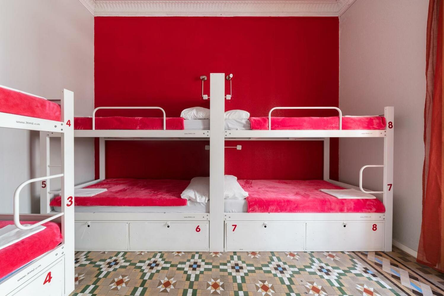 HI - Valencia - Red Nest Hostel, Valencia