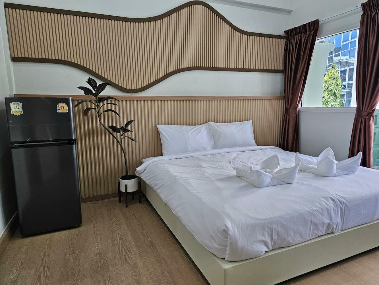 Lub Nai Hostel, Phuket City
