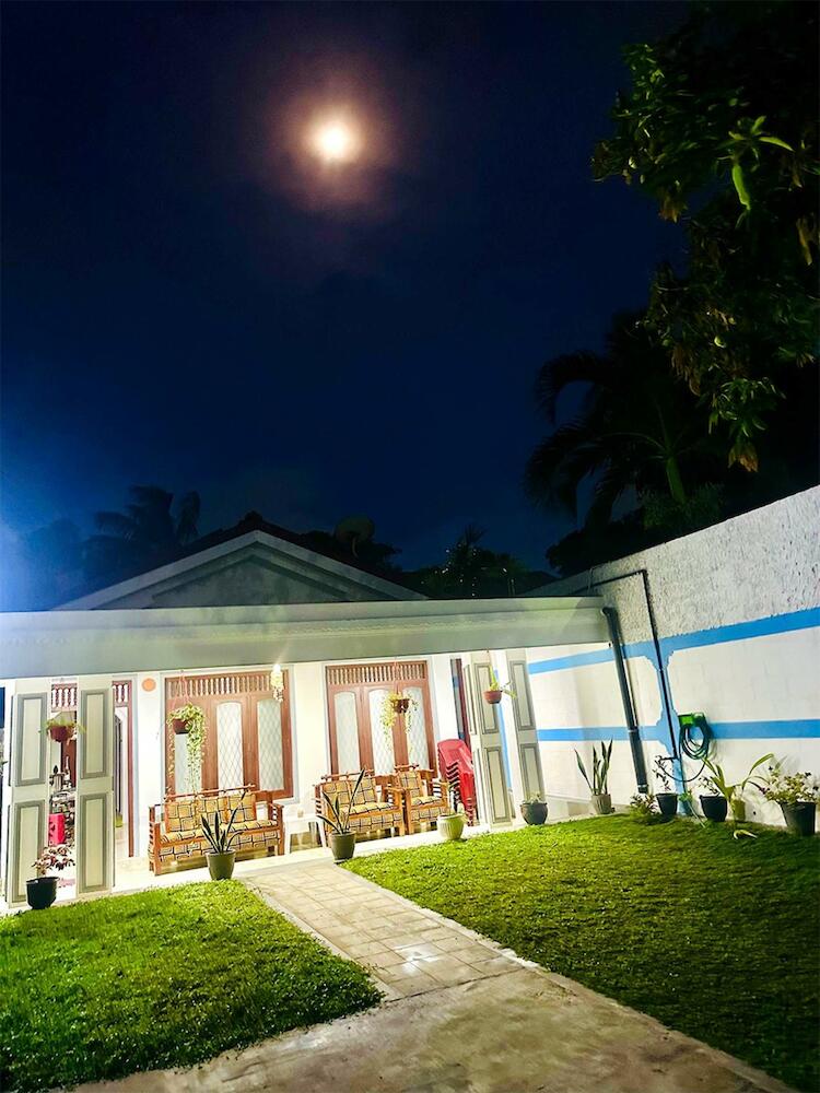 Sea Breeze Guest House, Negombo