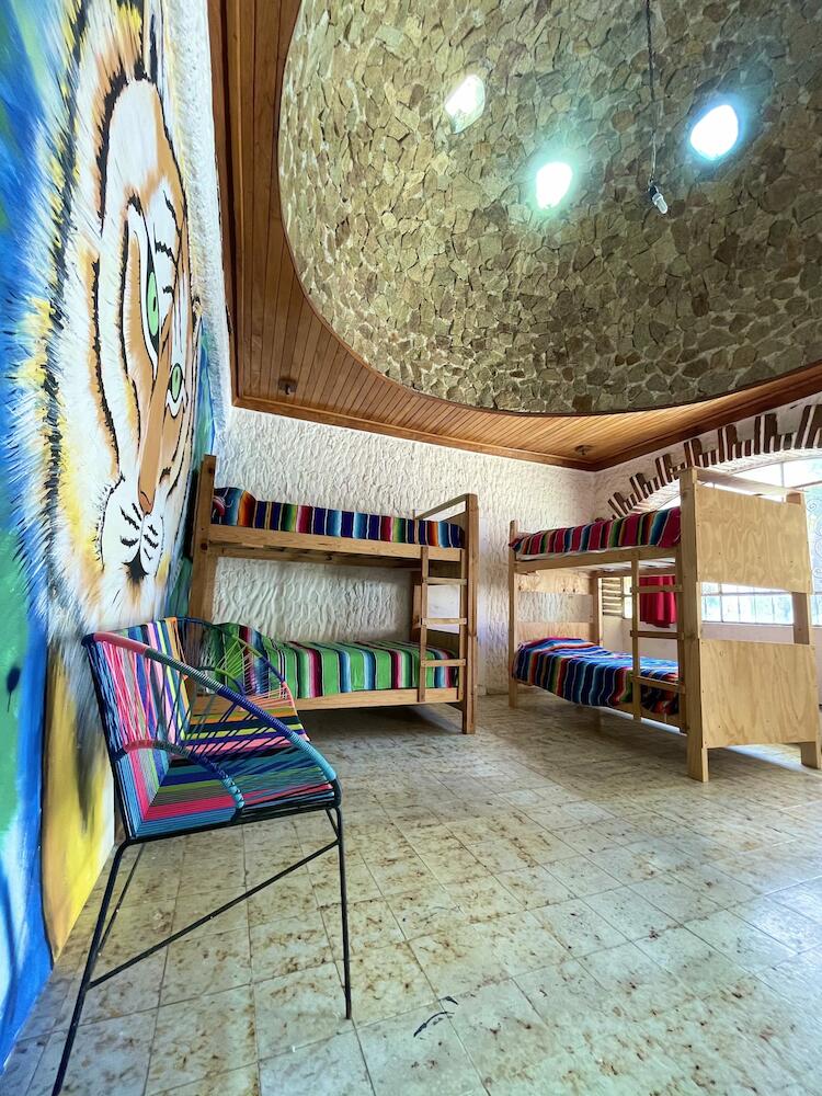 El Sunset Hostel