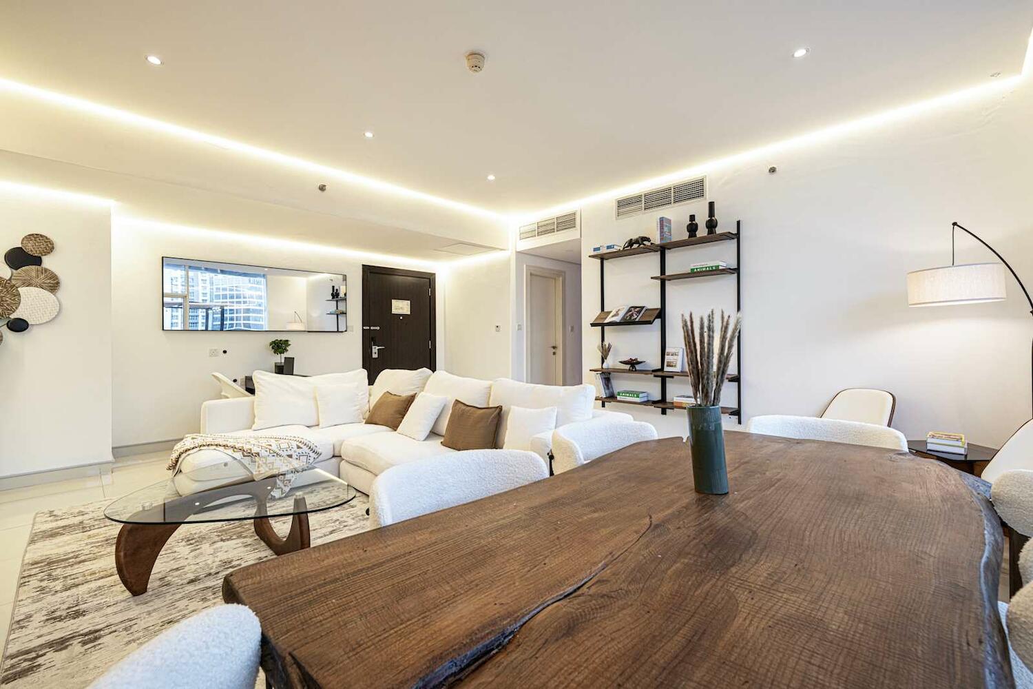 The Downtown Views Penthouse - Ideal for big groups & Families