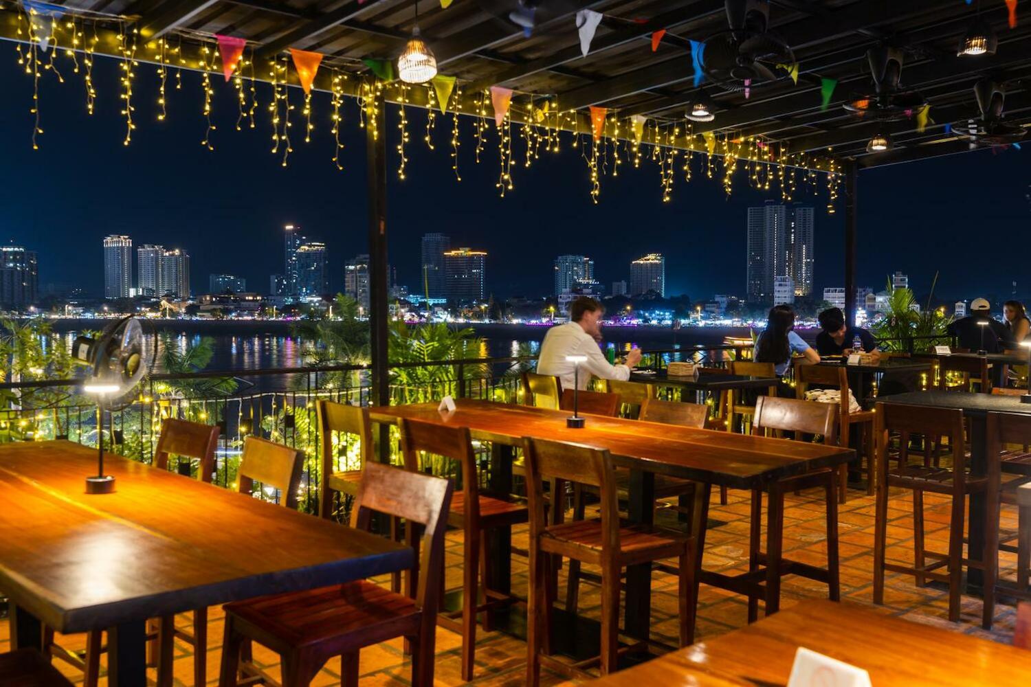 Onederz Phnom Penh, Phnom Penh