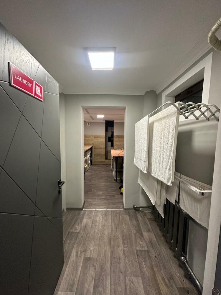 Hostel 211A