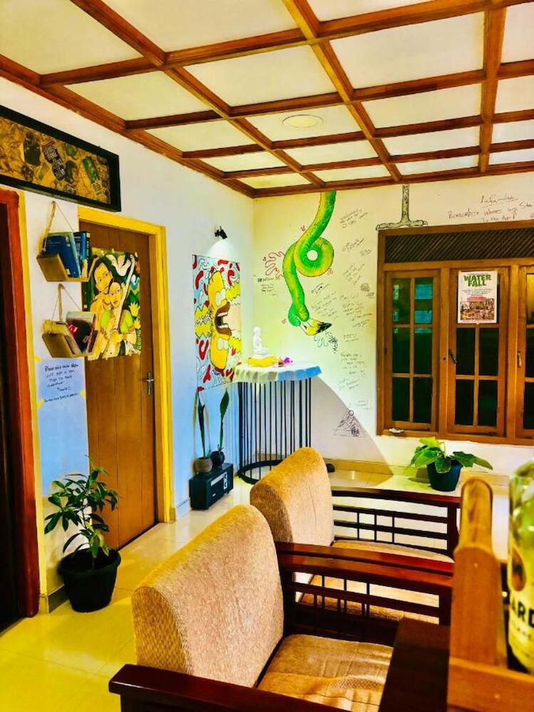 Mad Monkey Hostel & Lounge, Ella