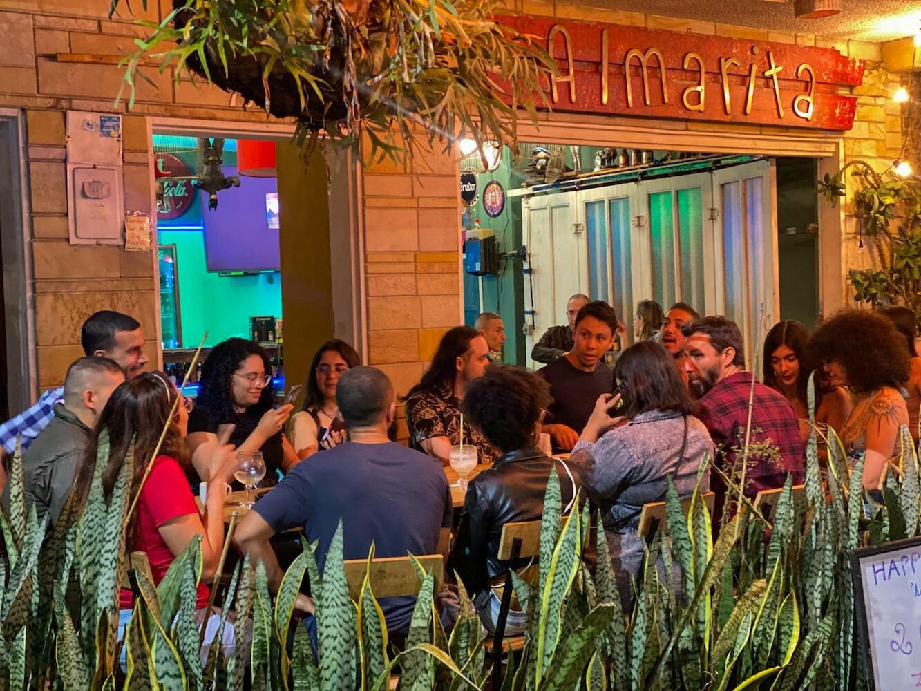 Casa Almarita - Hostal, Bar Y Restaurante