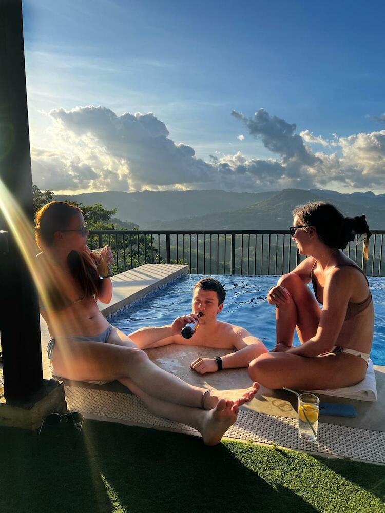 Hostel Honeycomb Cebu, Cebu City