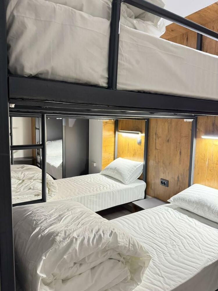 Generator Tashkent Hostel, Tashkent