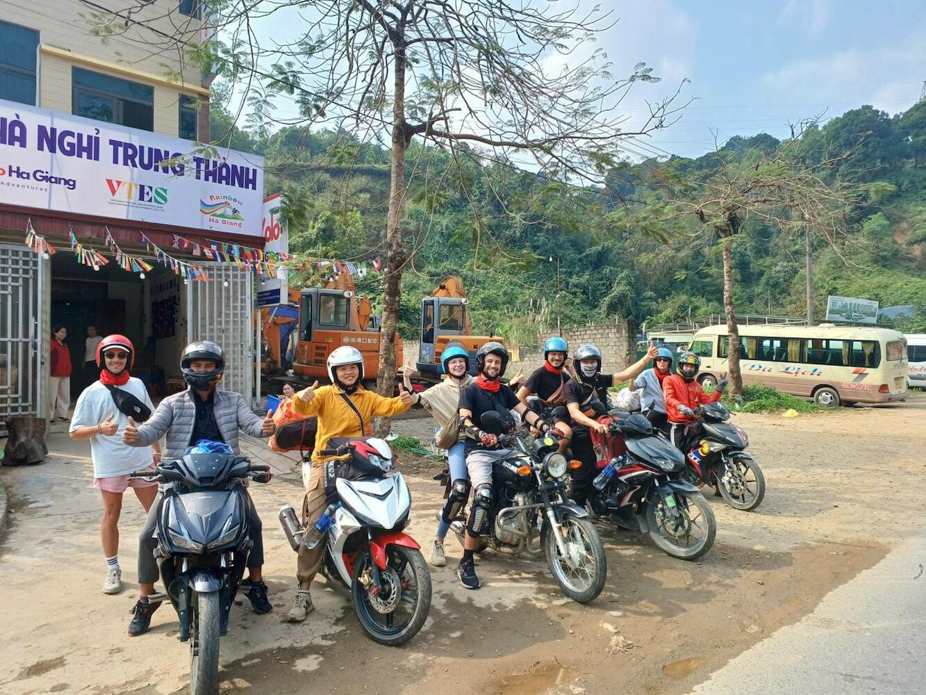 Yolo Ha Giang Bus Station Stay, Motorbike & Loop Tours, Ha Giang