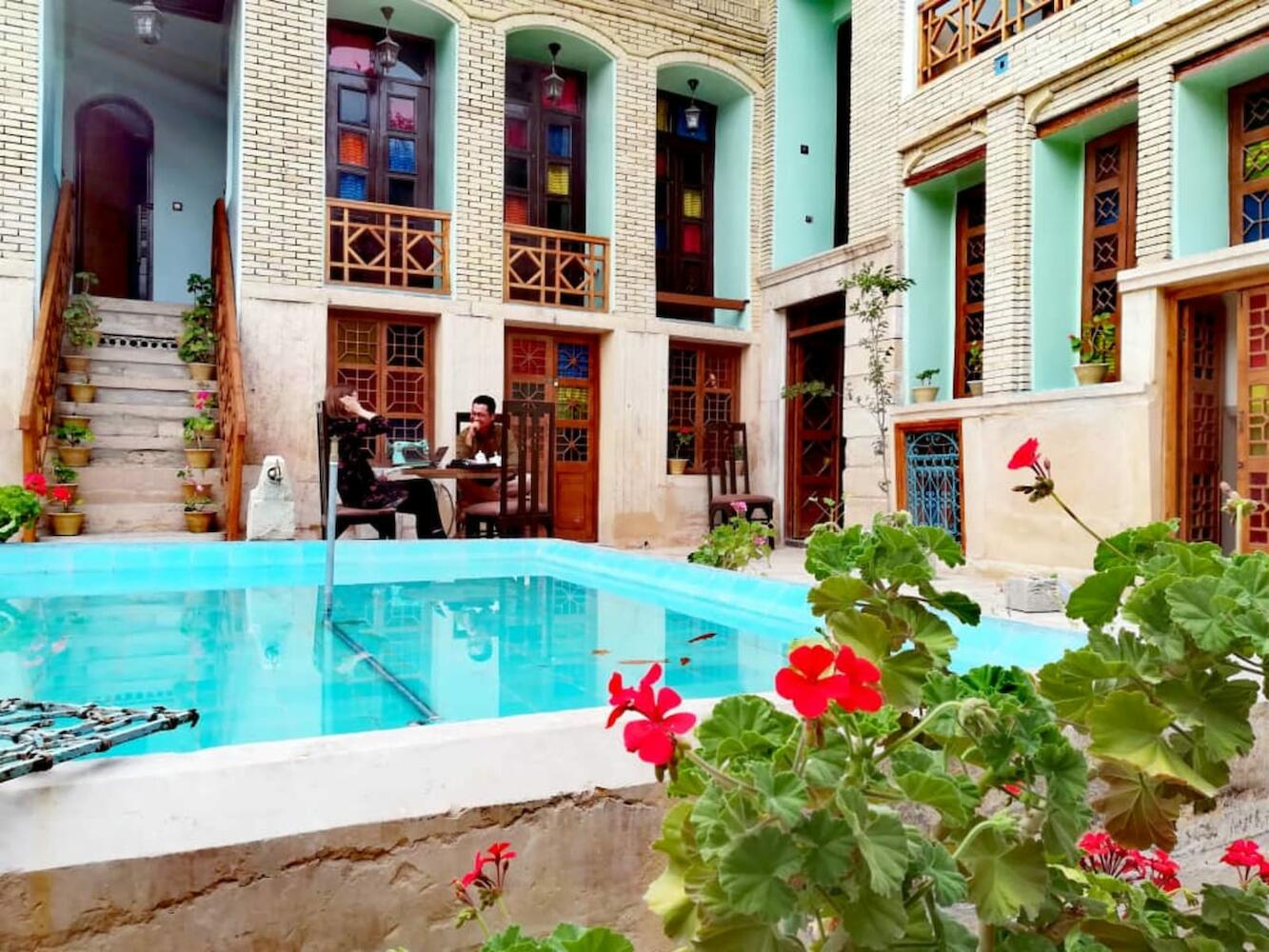 Sohrab Traditional Hostel, Shiraz