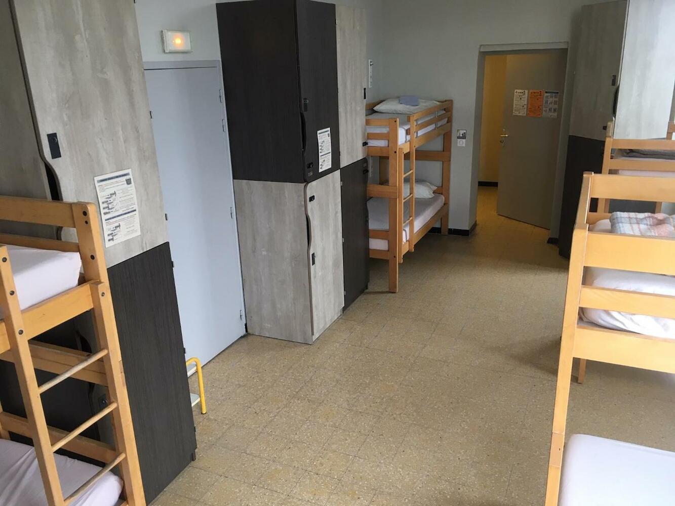 Auberge de Jeunesse HI Marseille Bois Luzy