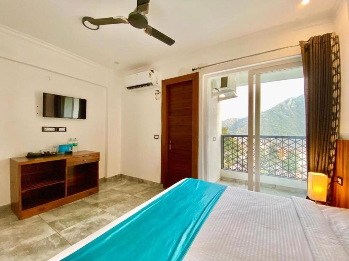 Bonfire Hostels Rishikesh: Upper Tapovan, Rishikesh