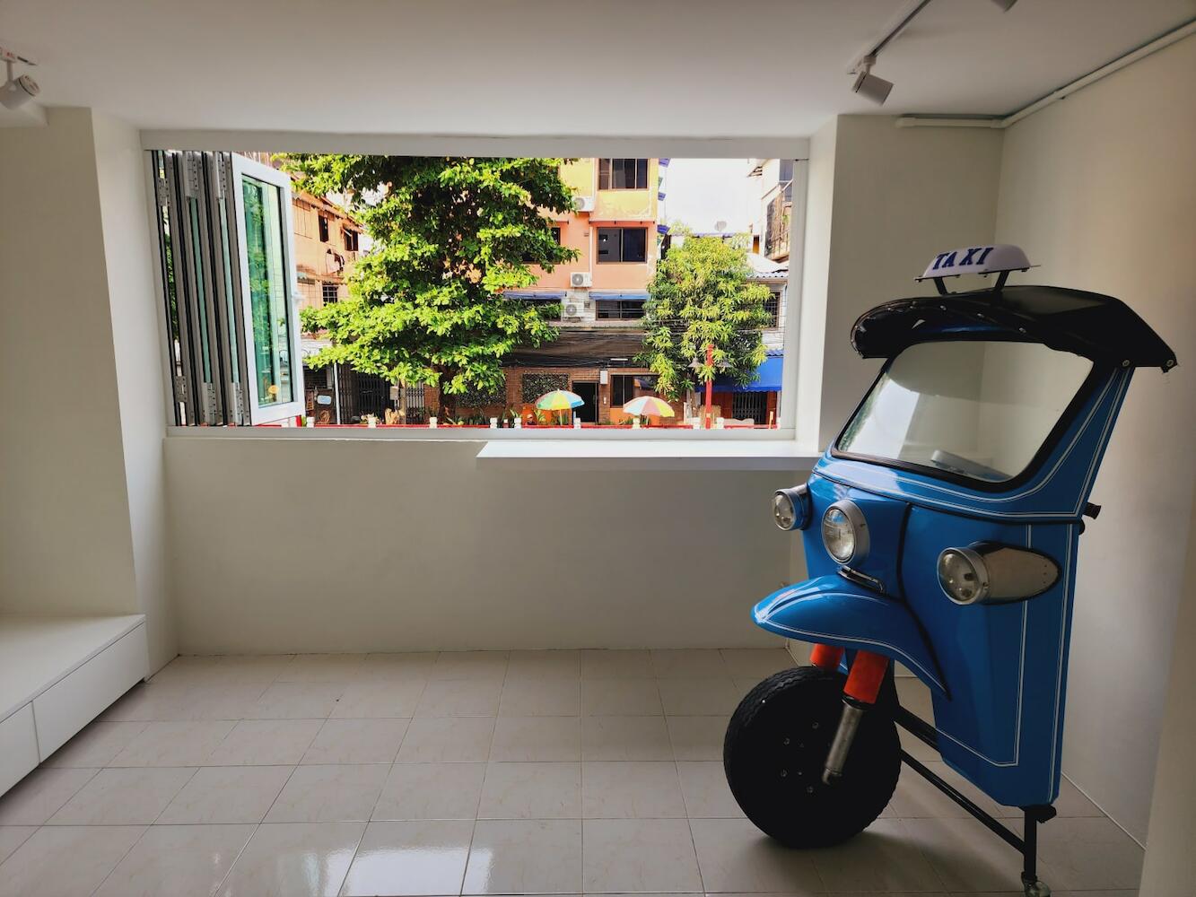 Line Bangkok Hostel, Bangkok