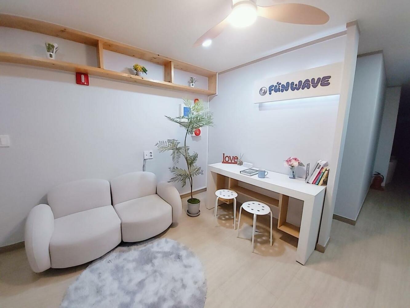 Funwave Guest House