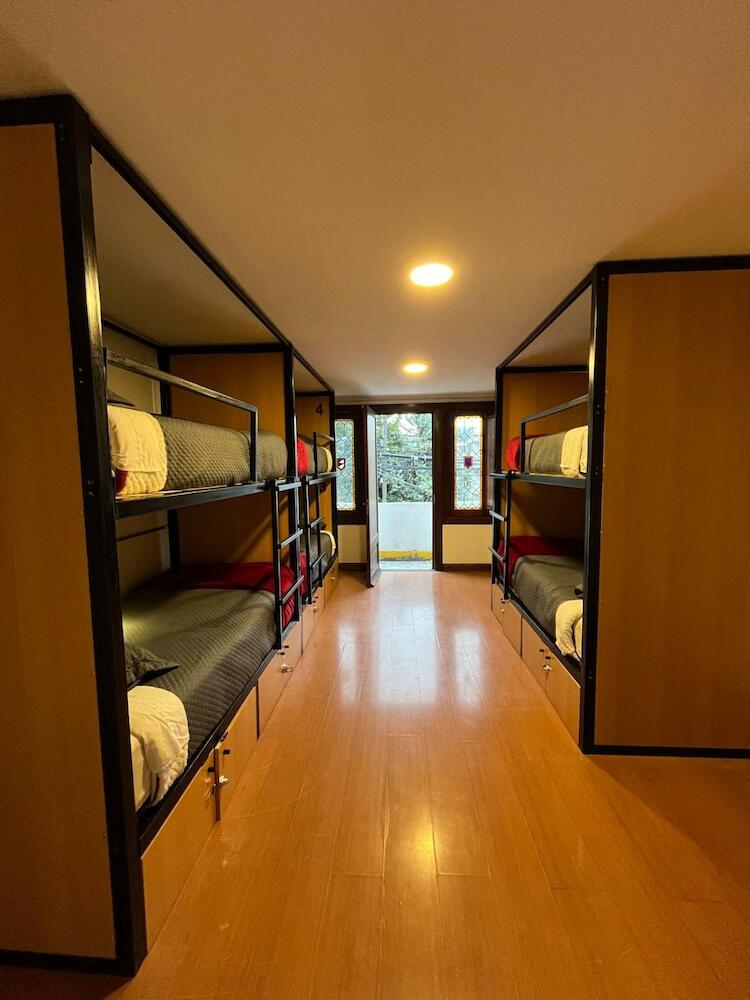 Enjoy Hostel & Tours Providencia Santiago De Chile, Santiago
