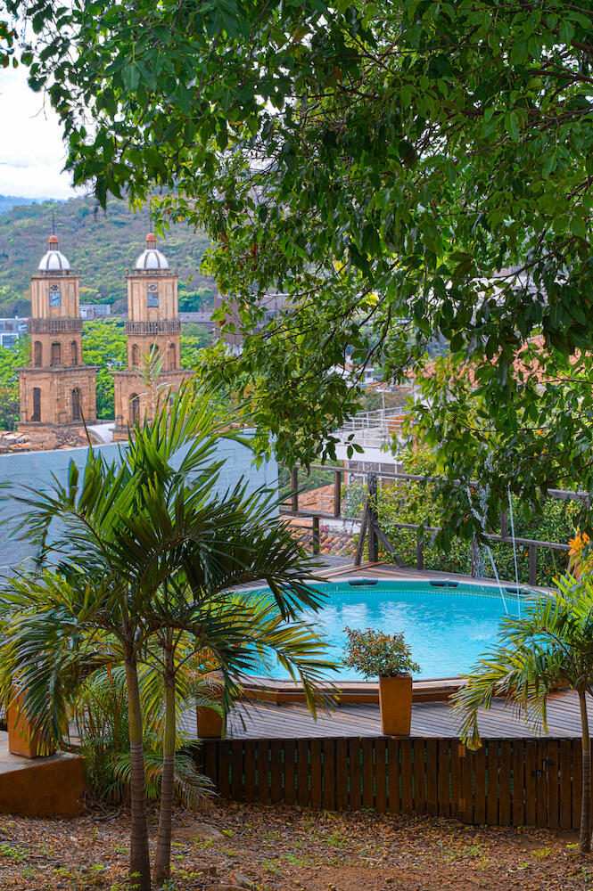 Traveler Hostel