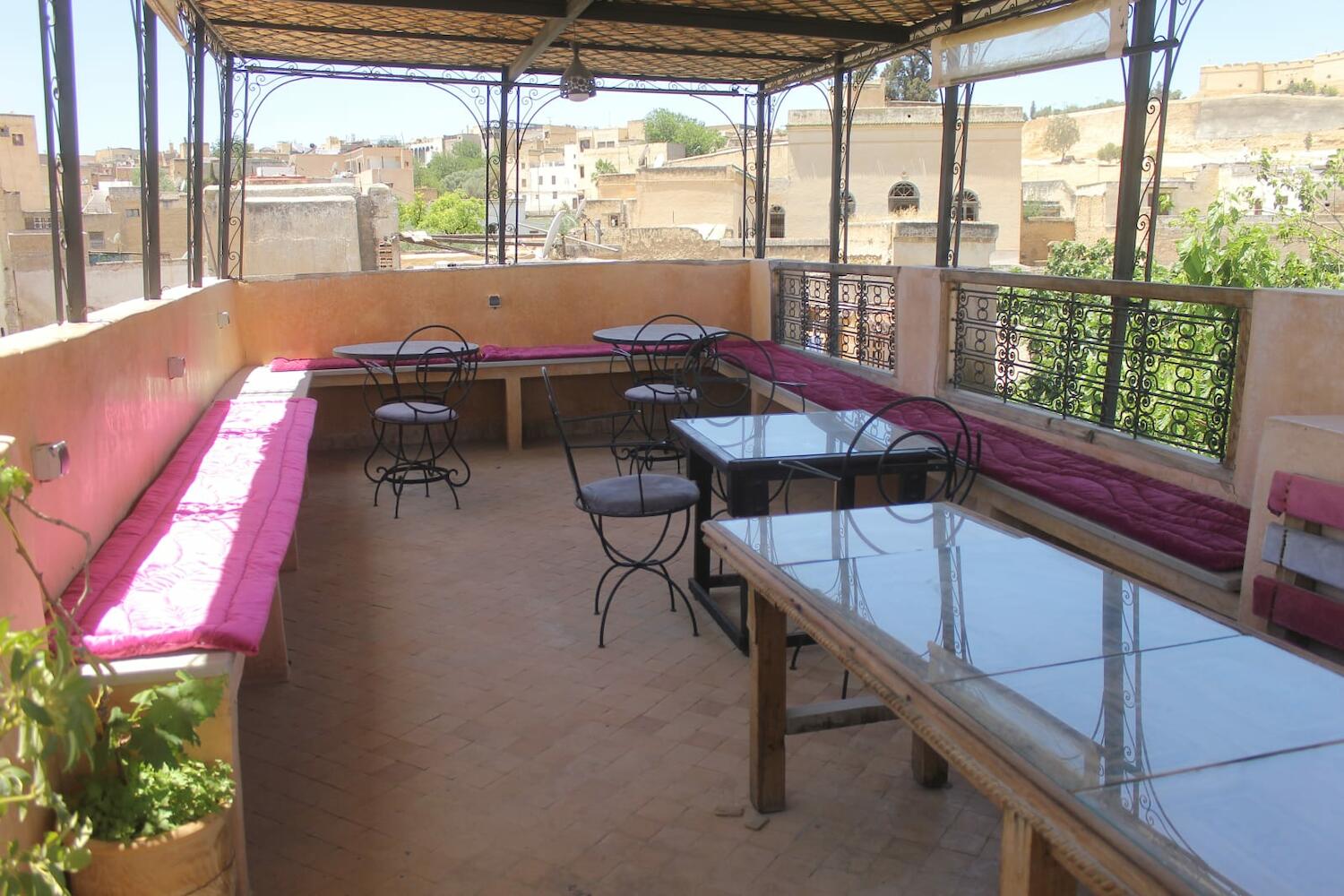 Dar Naima