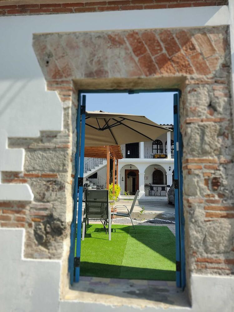 Blue Moon Hostel, La Antigua