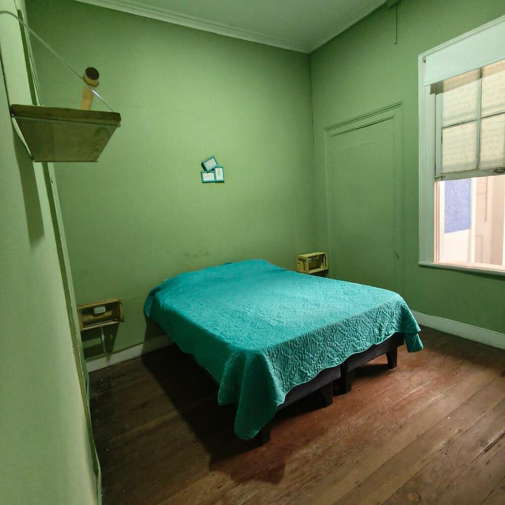 Hostal Perro Waton
