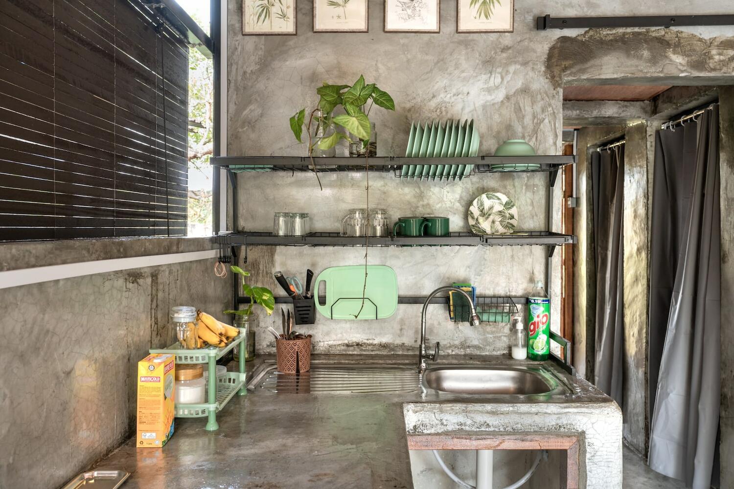 Bunga Hostel
