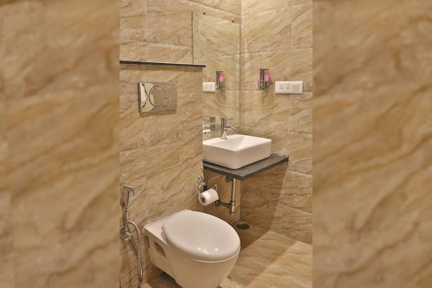 Shiv Shakti Guest House & Hostel