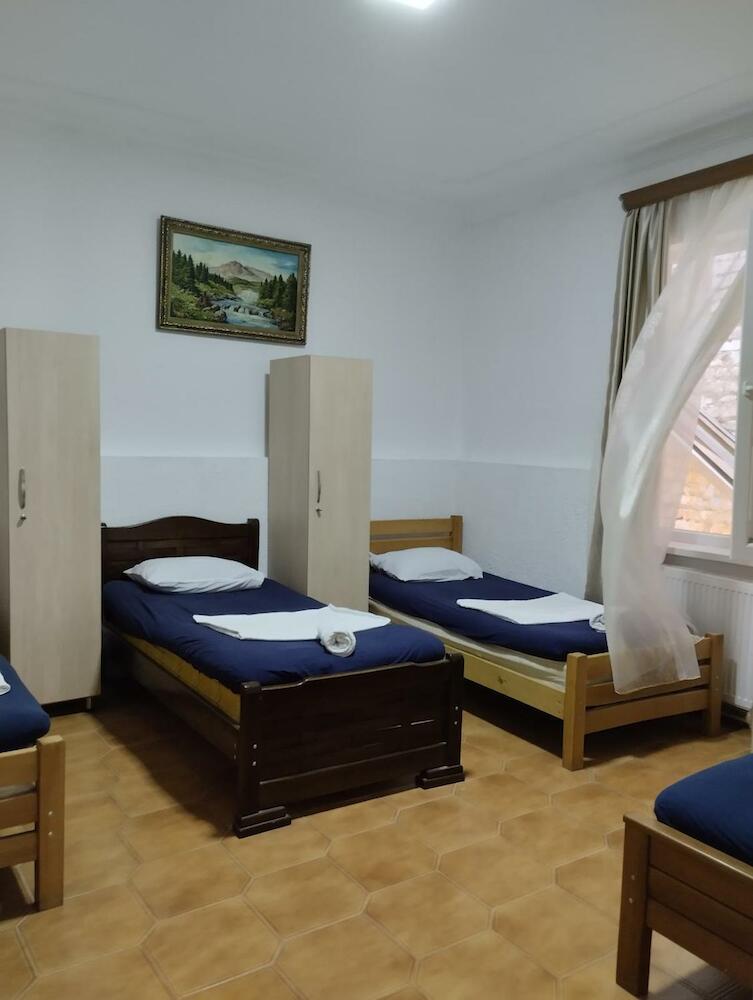 Ortachala Summer House, Tbilisi