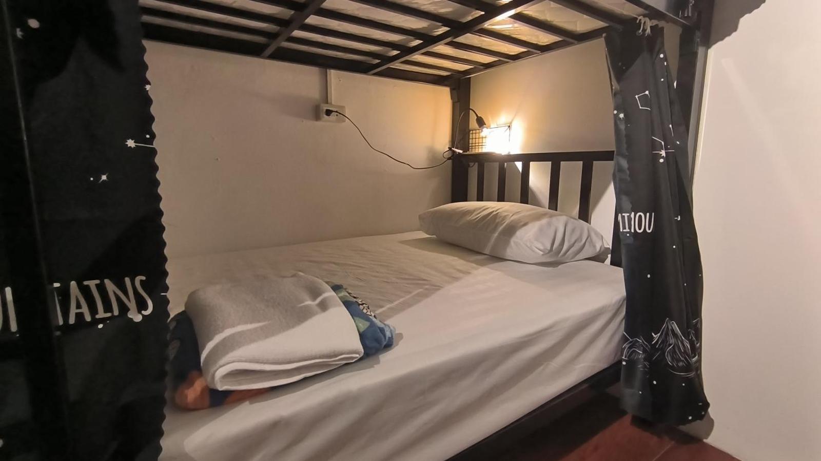 Chalok Hostel, Koh Tao