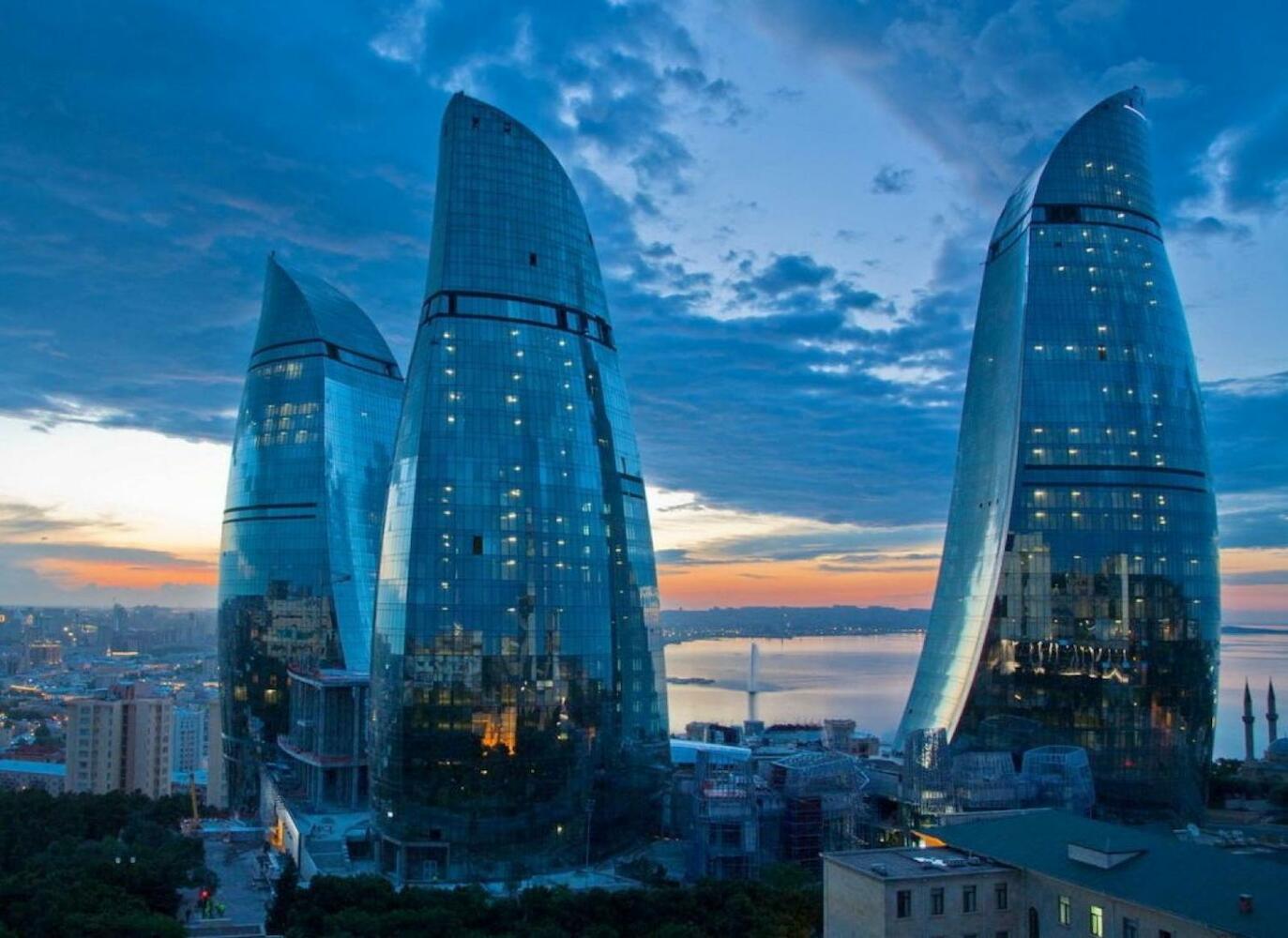 Eminera Sweet Home, Baku
