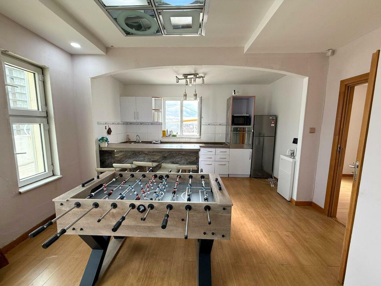 Burj24 Rooftop Hostel, Ulaanbaatar