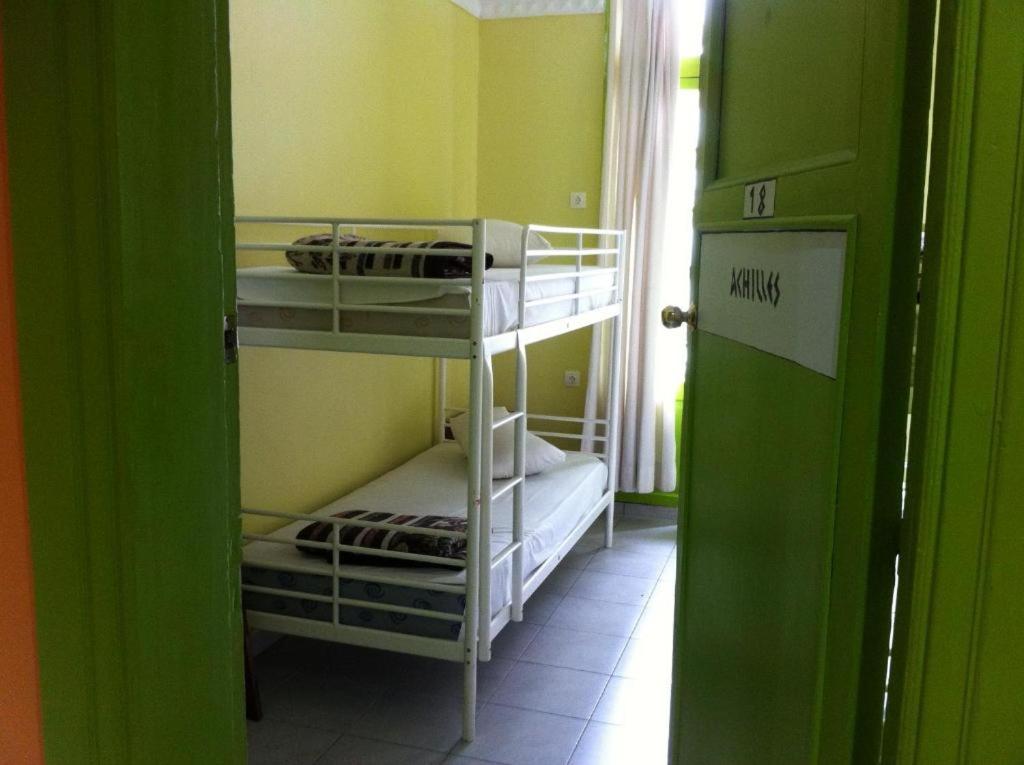 Zeus Hostel, Athens