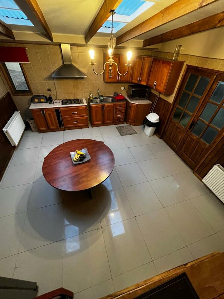 Hostel Rosa De Los Vientos, Puerto Natales