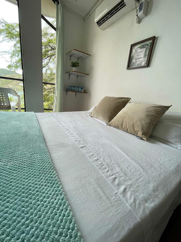 Mirador de Taganga Hostel, Taganga