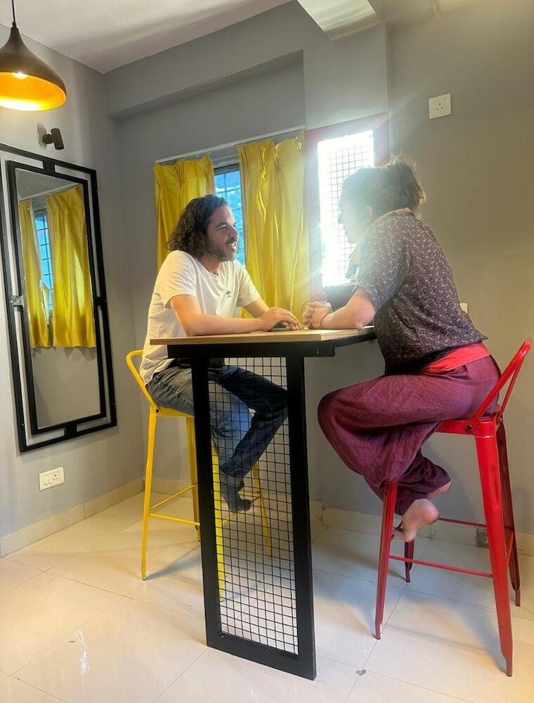 Travotale Hostel & Cowork Koregaonpark