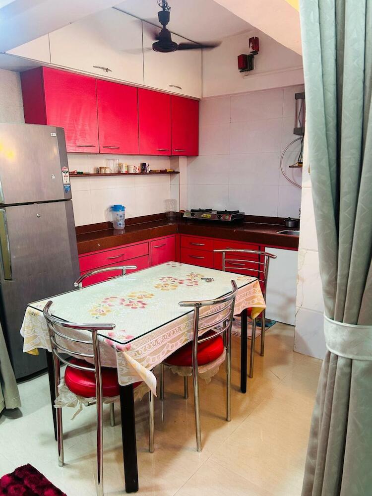 Sulu Stay Inn Near Mumbai International Airport, Mumbai