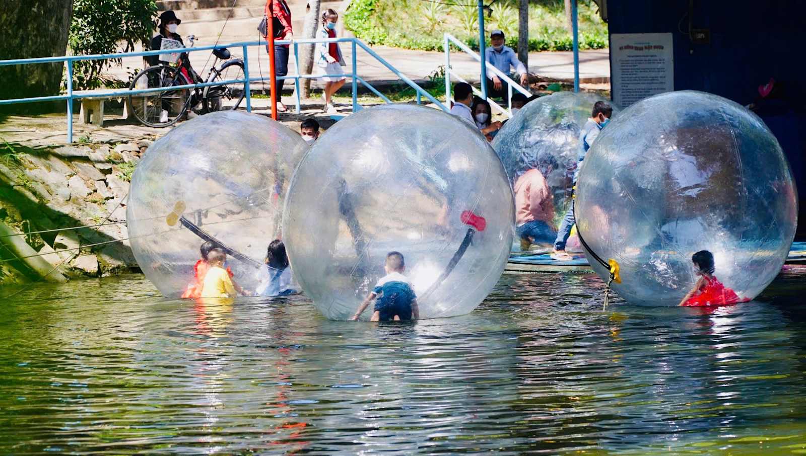 Ren Hostel, Ho Chi Minh City