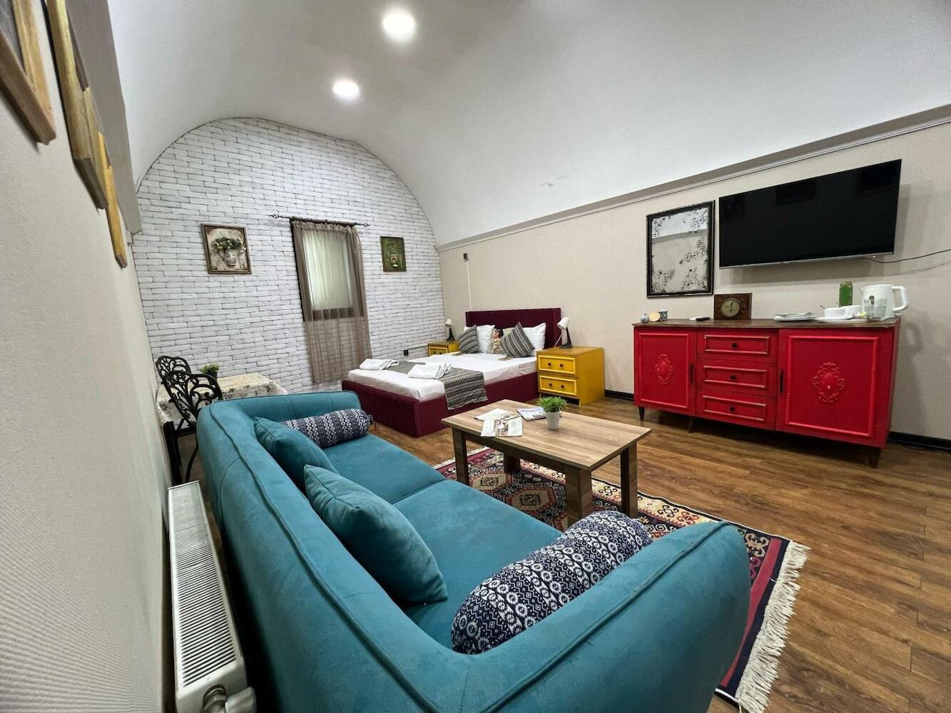 Old Baku Apartments, Baku