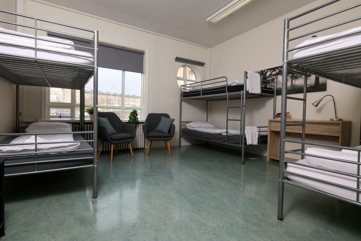 Hostel B47