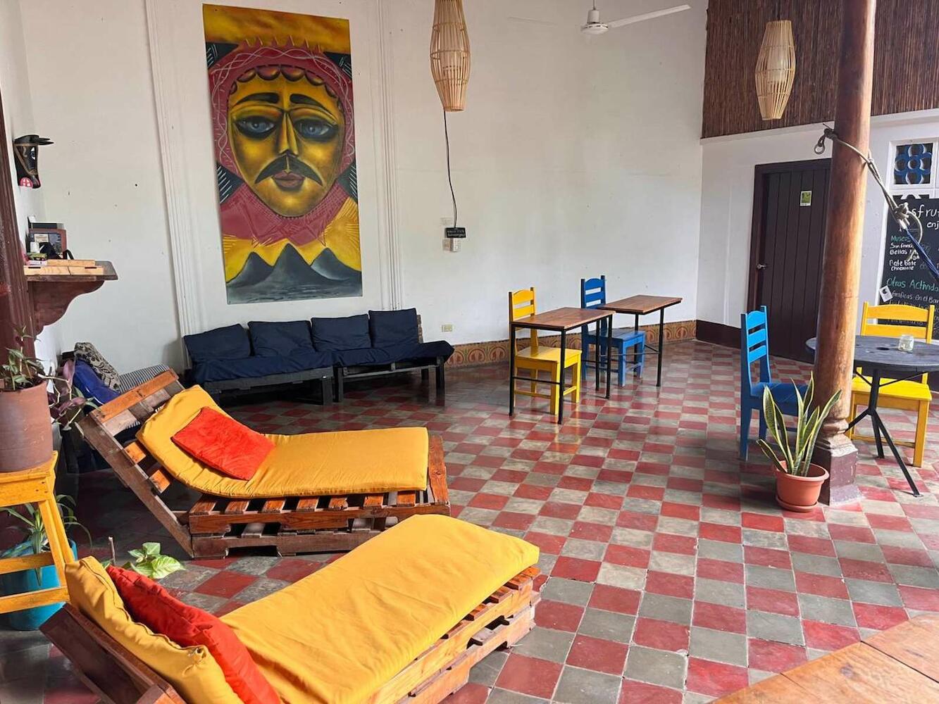 Casa Gallo Pinto