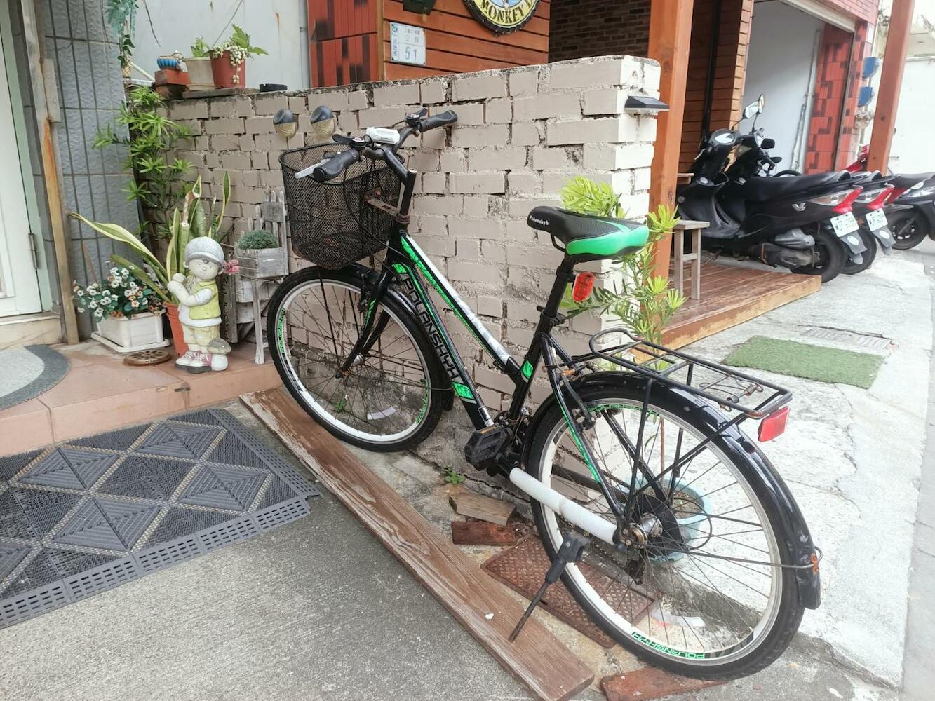 七十腳落背包客棧